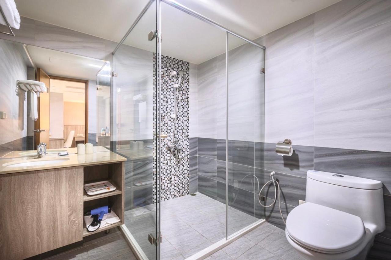Mei Hotel Taichung Buitenkant foto