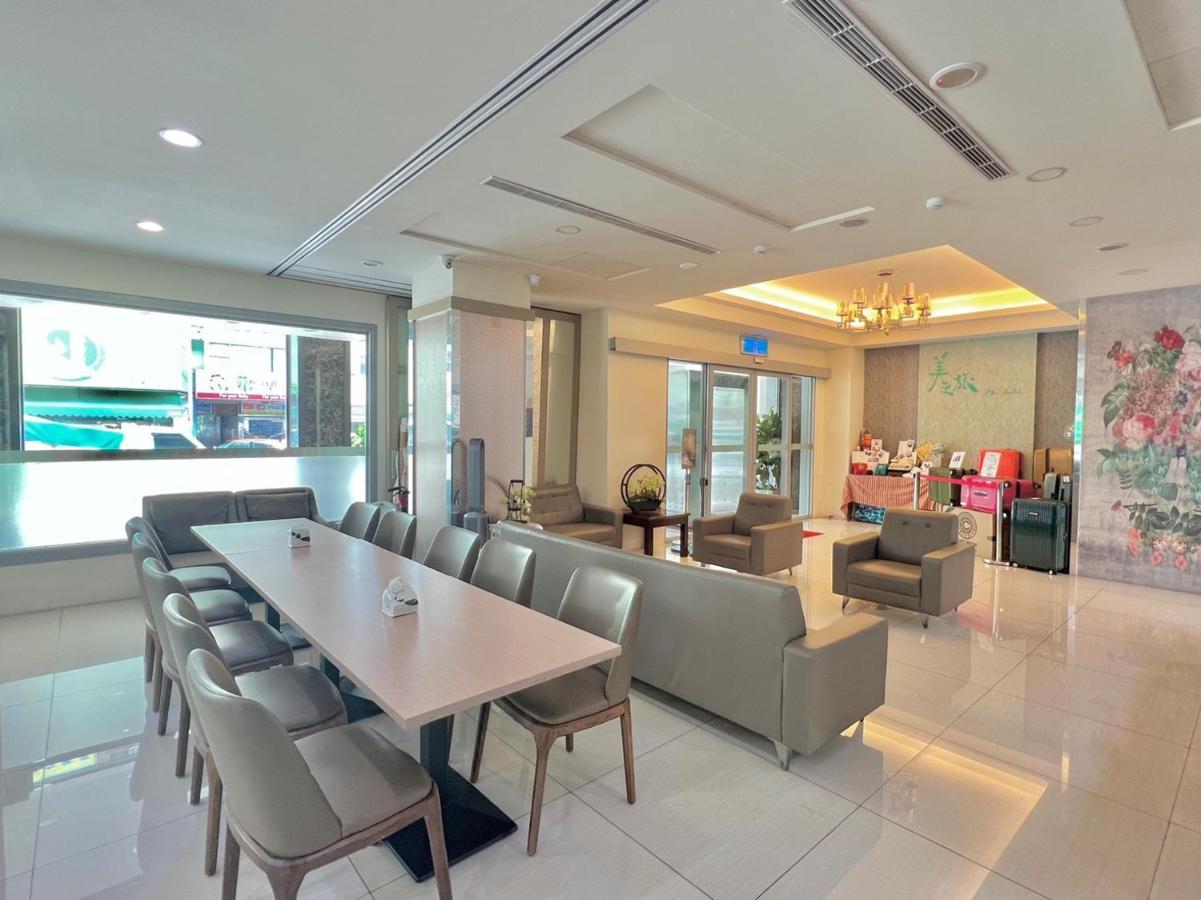 Mei Hotel Taichung Buitenkant foto