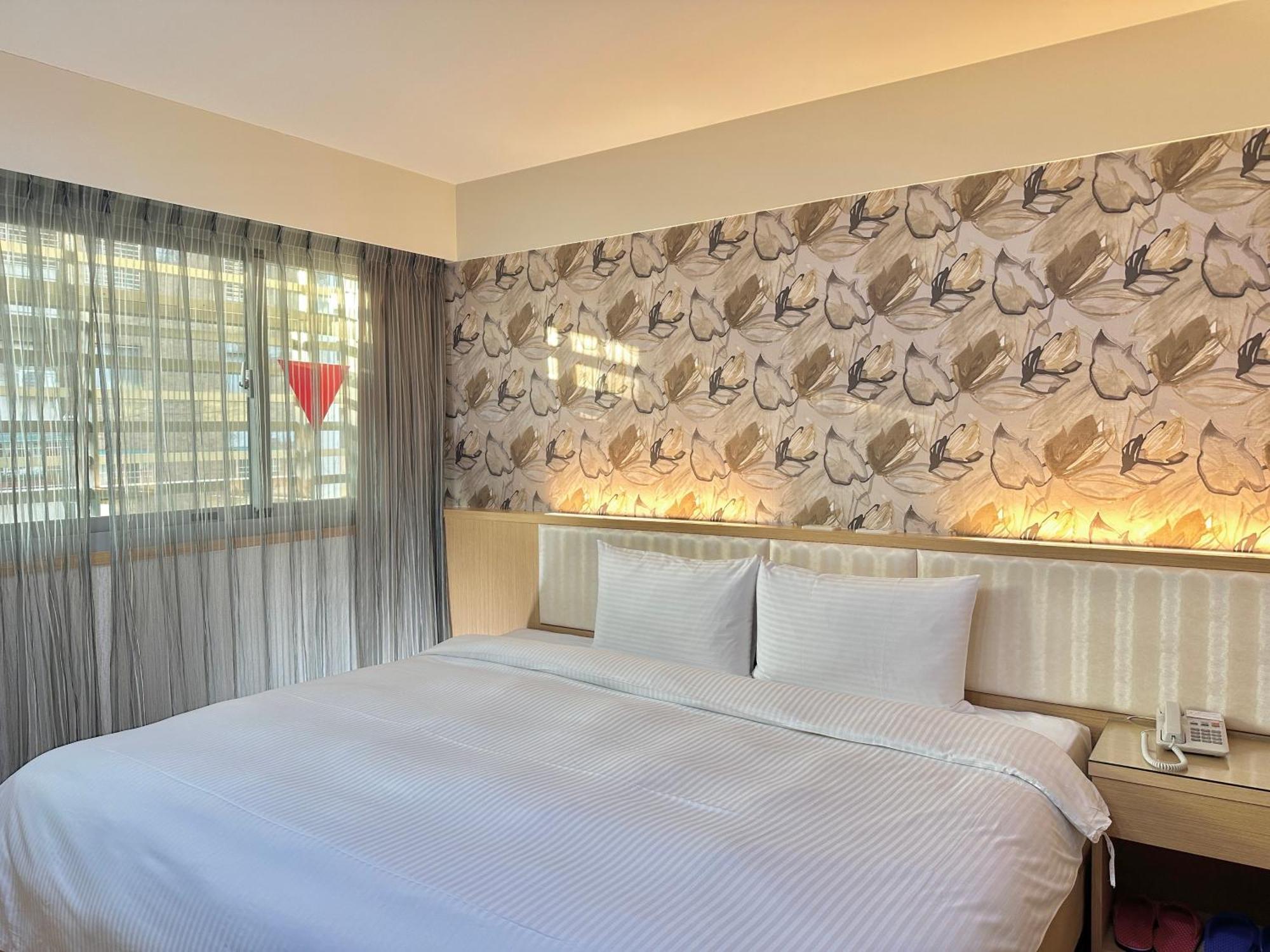 Mei Hotel Taichung Buitenkant foto