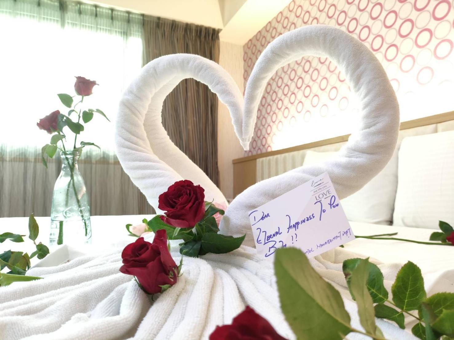 Mei Hotel Taichung Buitenkant foto