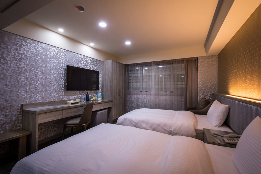 Mei Hotel Taichung Buitenkant foto